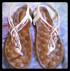 Womens sandals size 10